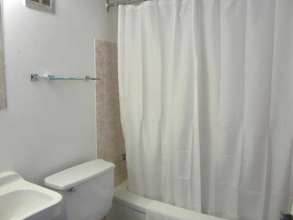 Oasis Hotel Cache Creek Δωμάτιο φωτογραφία